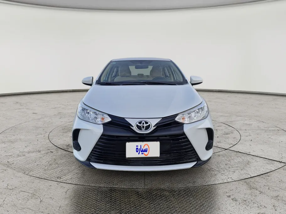 تويوتا يارس Y 2021 