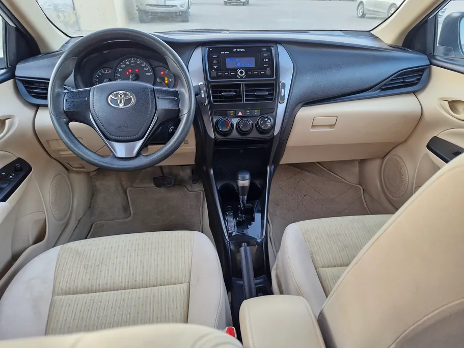 تويوتا يارس Y 2021 