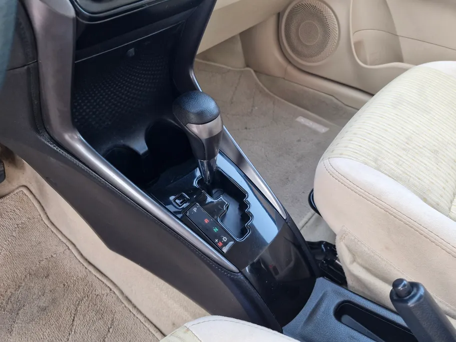 تويوتا يارس Y 2021 