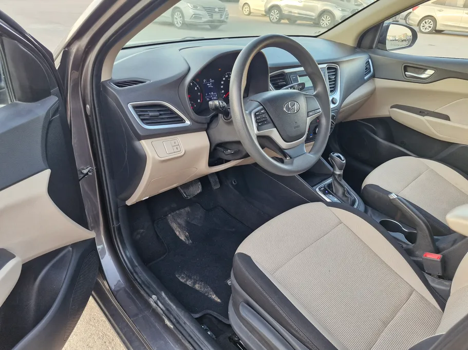 هيونداي اكسنت سمارت 2023 