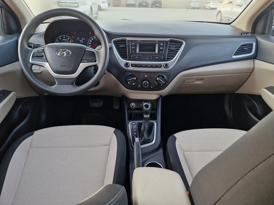 هيونداي اكسنت سمارت 2023 