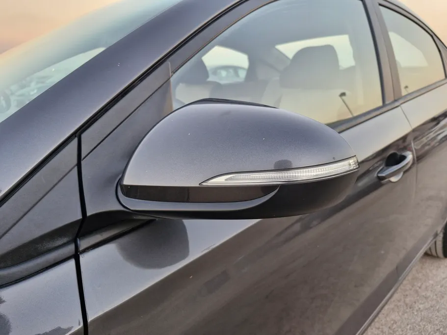 هيونداي اكسنت سمارت 2023 