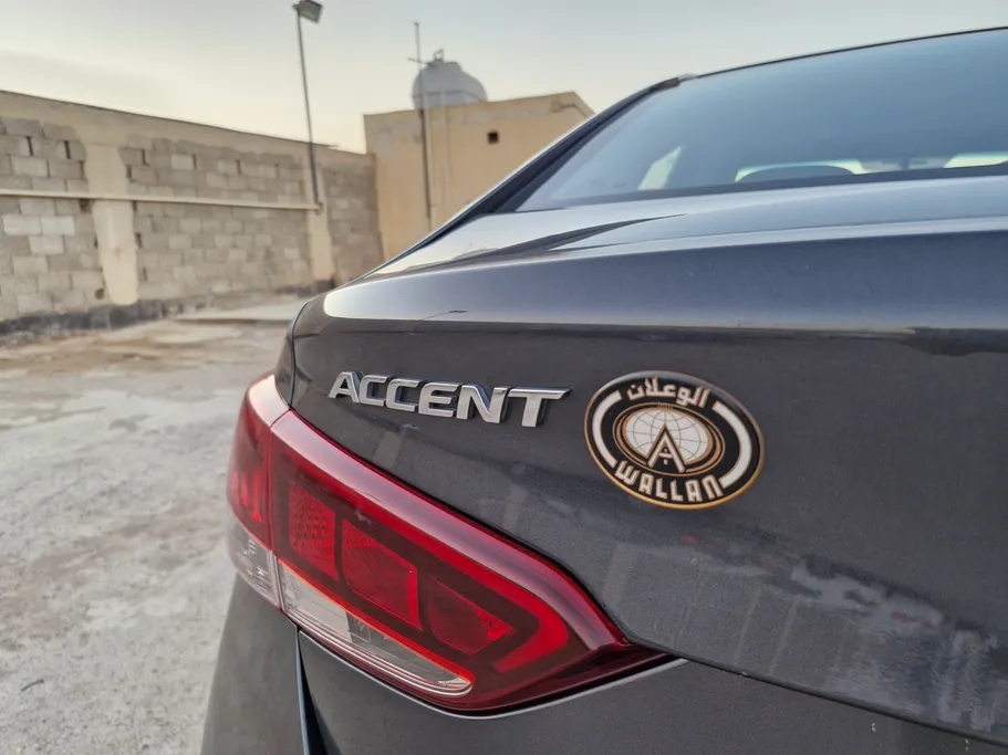 هيونداي اكسنت سمارت 2023 