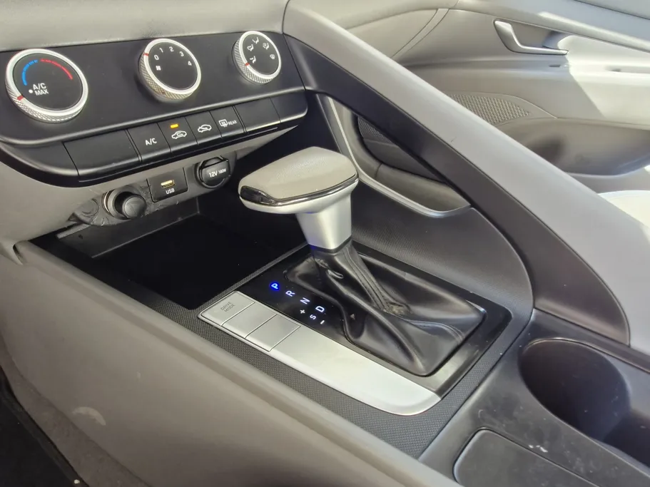 2021 Hyundai Elantra Fleet 