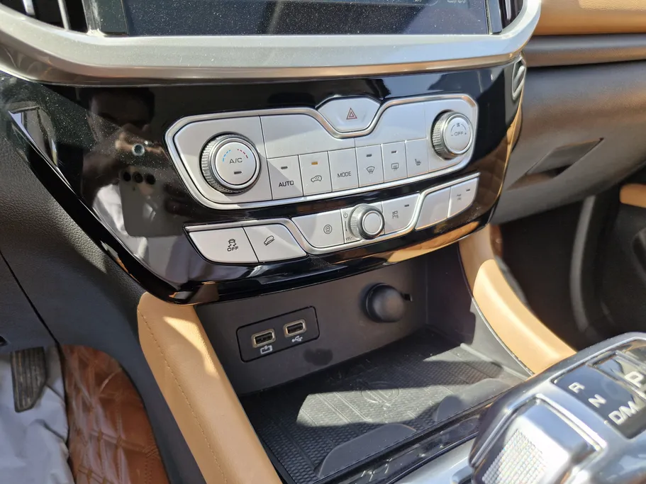 2024 Great Wall Poer Luxury  