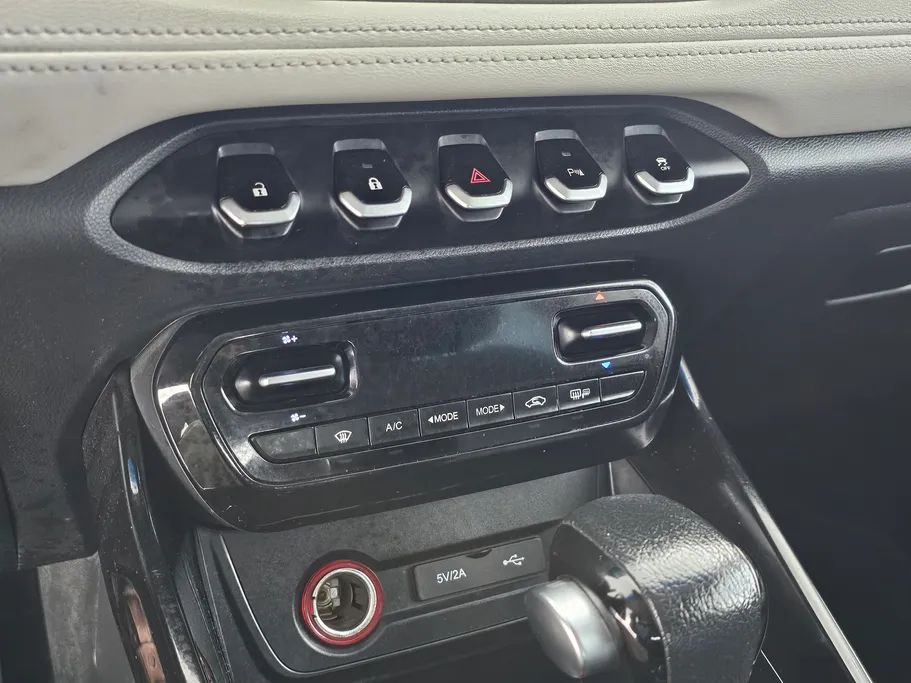 شفروليه كابتيفا Premier 2021 