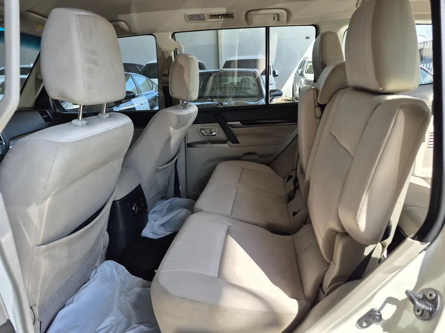 2020 Mitsubishi Pajero GLS 5Doors 