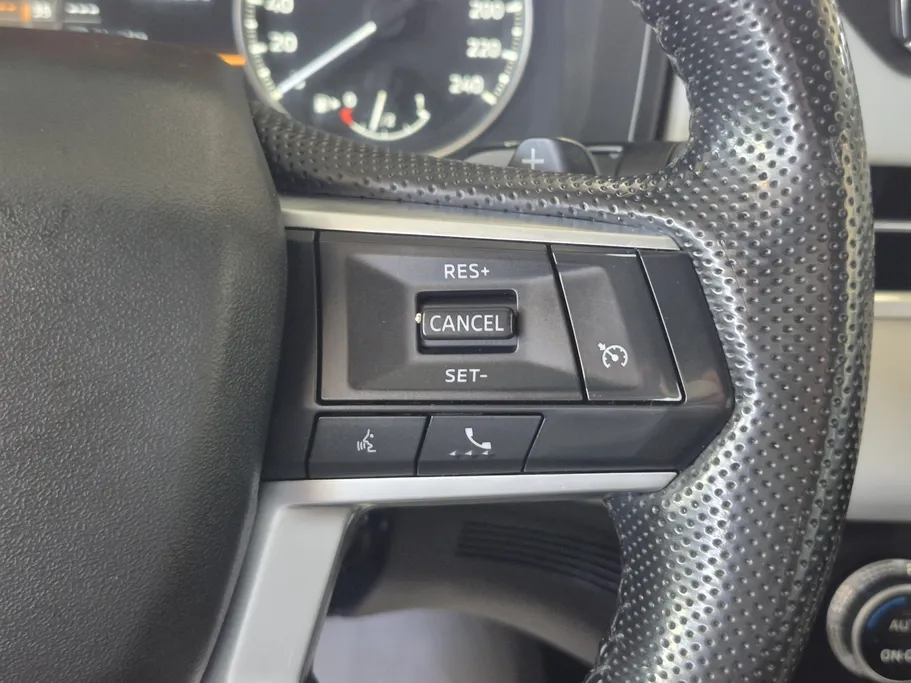 ميتسوبيشي اوتلاندر CLS 2023 