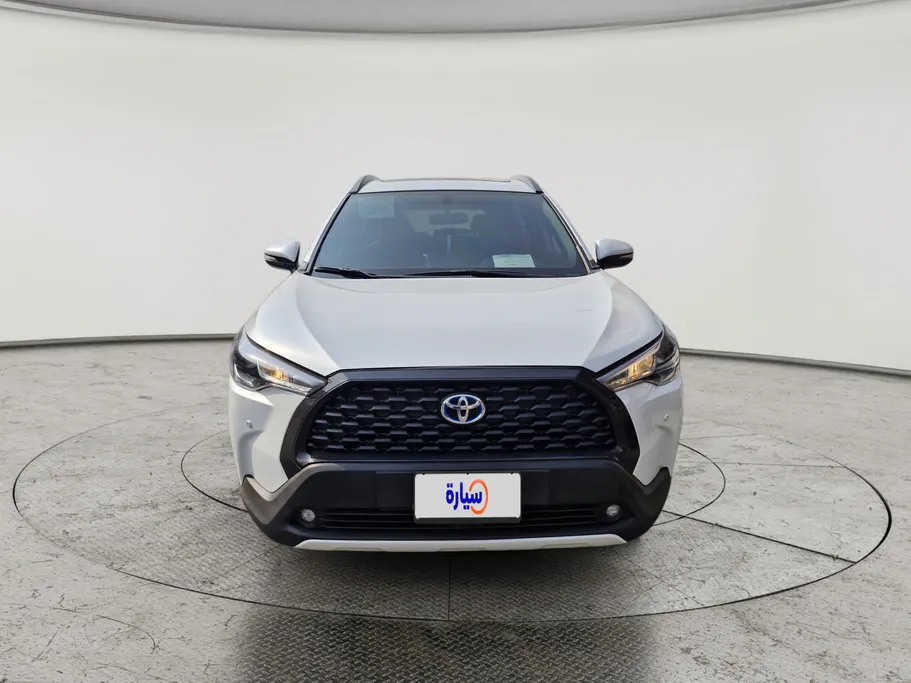 2024 Toyota Corolla Cross XLE HEV 