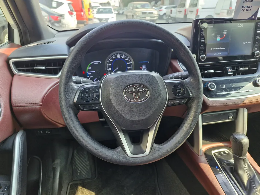 تويوتا كورولا كروس XLE HEV 2024 