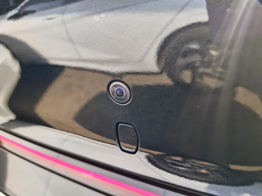 جينيسيس G90 Royal 2025 