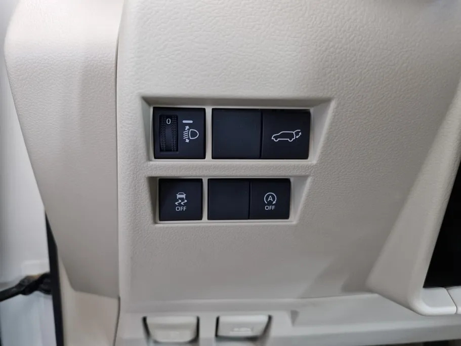 2023 Toyota Land Cruiser GXR3 