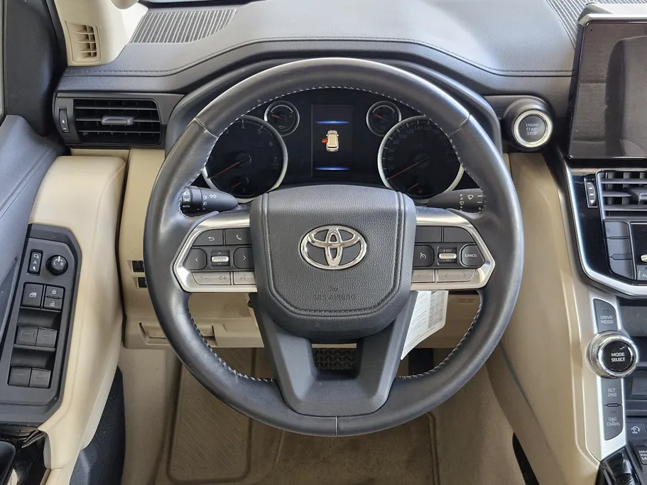 2023 Toyota Land Cruiser GXR3 