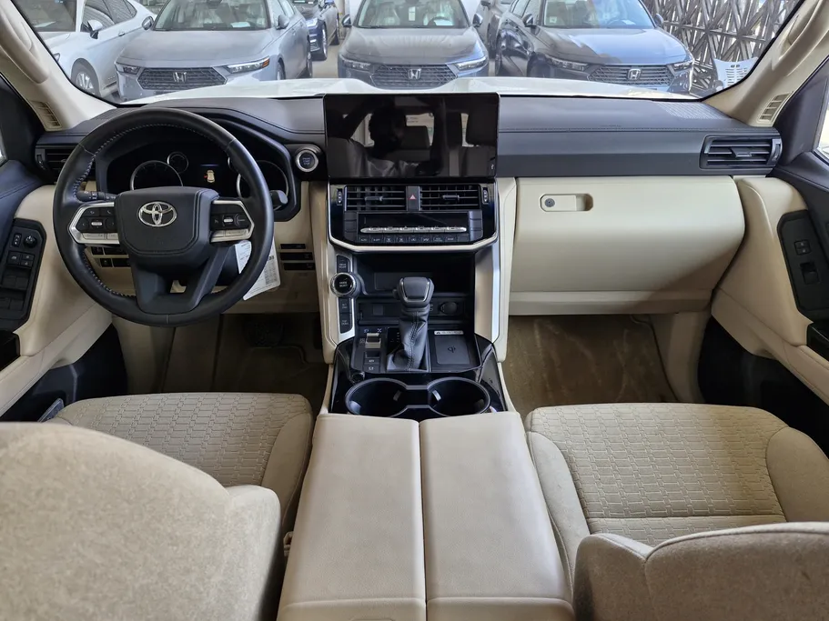 2023 Toyota Land Cruiser GXR3 