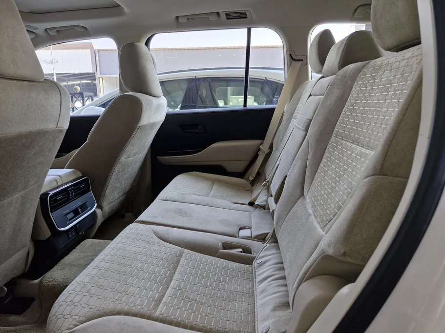 2023 Toyota Land Cruiser GXR3 