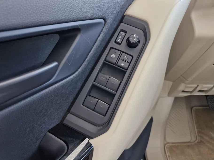 تويوتا لاندكروزر GXR 2023 