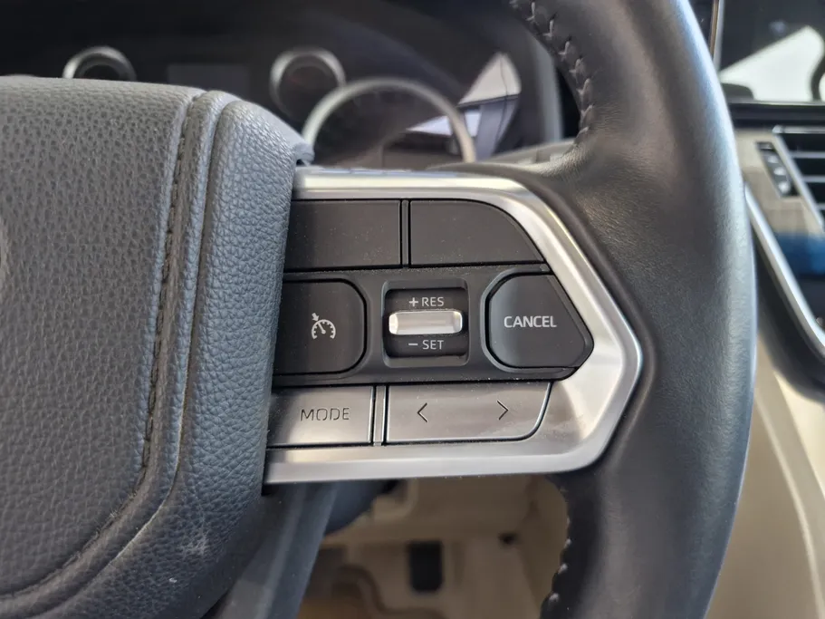 تويوتا لاندكروزر GXR 2023 