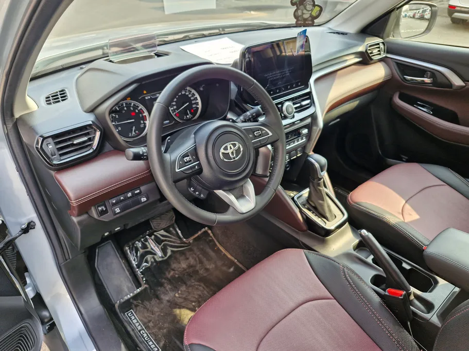 2025 Toyota Urban Cruiser GLX 