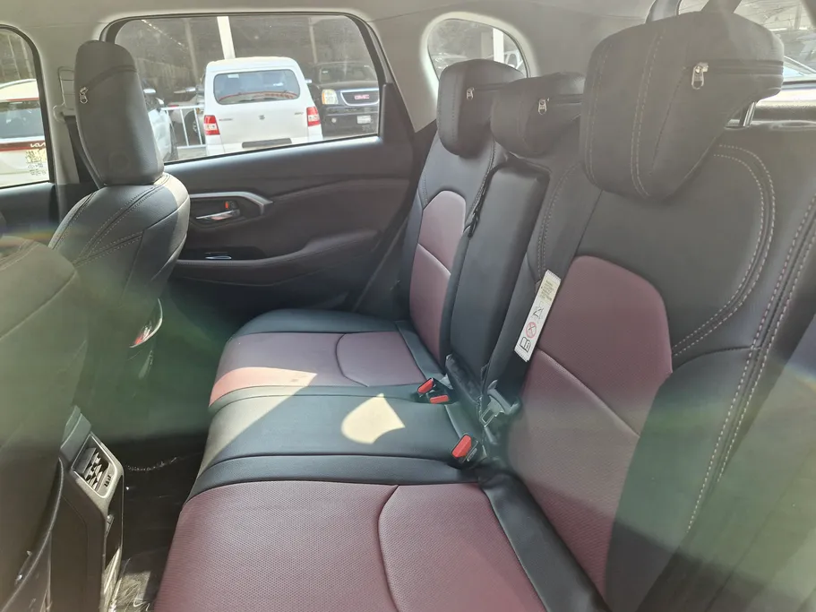 2025 Toyota Urban Cruiser GLX 