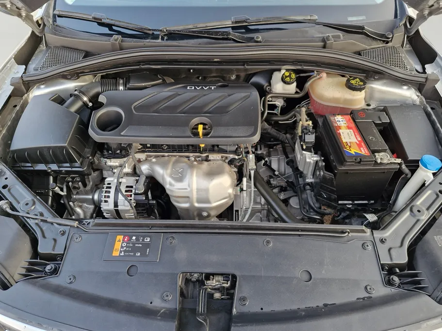 ام جي 5 LUX 2023 