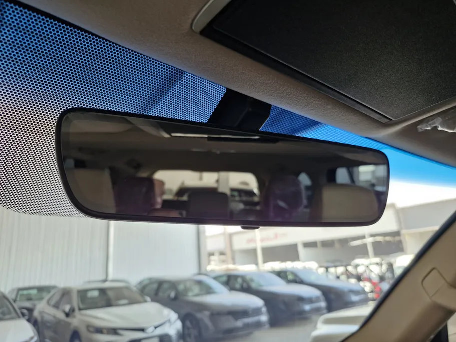 تويوتا لاندكروزر GXR 2024 