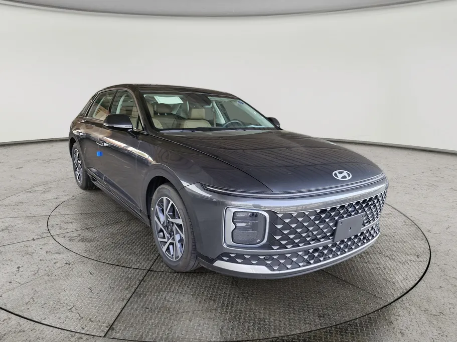 2024 Hyundai Azera Classic 