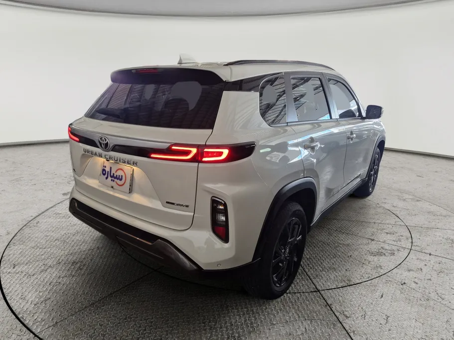 تويوتا أوربان كروزر GL 2026 