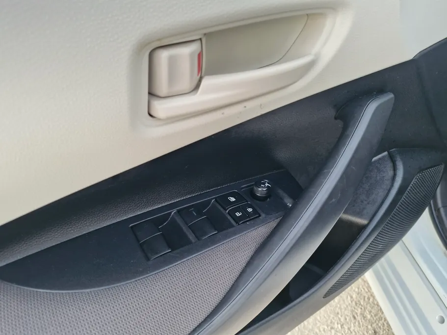 تويوتا كورولا XLI 2024 