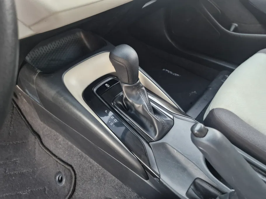 تويوتا كورولا XLI 2024 