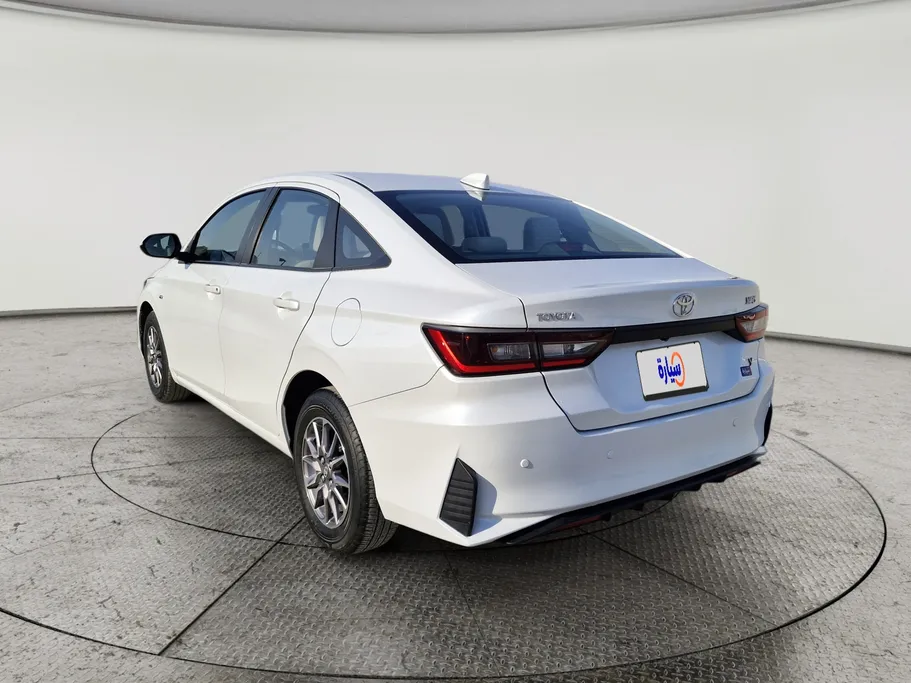 2023 Toyota Yaris  Y 