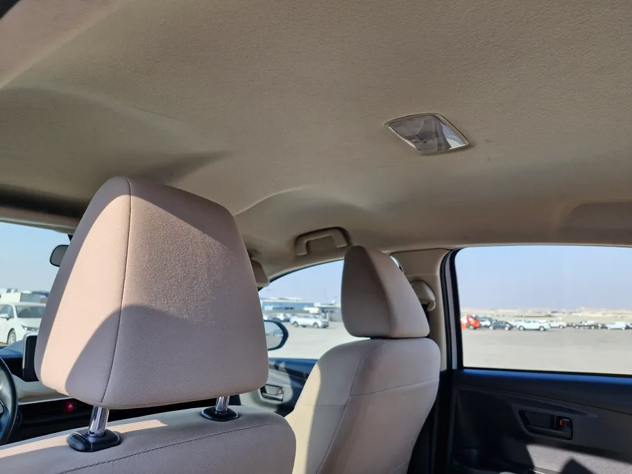 2023 Toyota Yaris  Y 