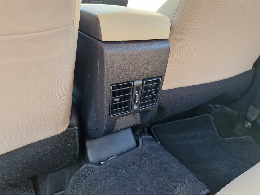 2023 Toyota Yaris  Y 