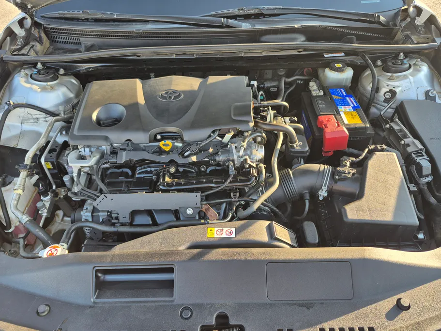 تويوتا كامري LE 2023 