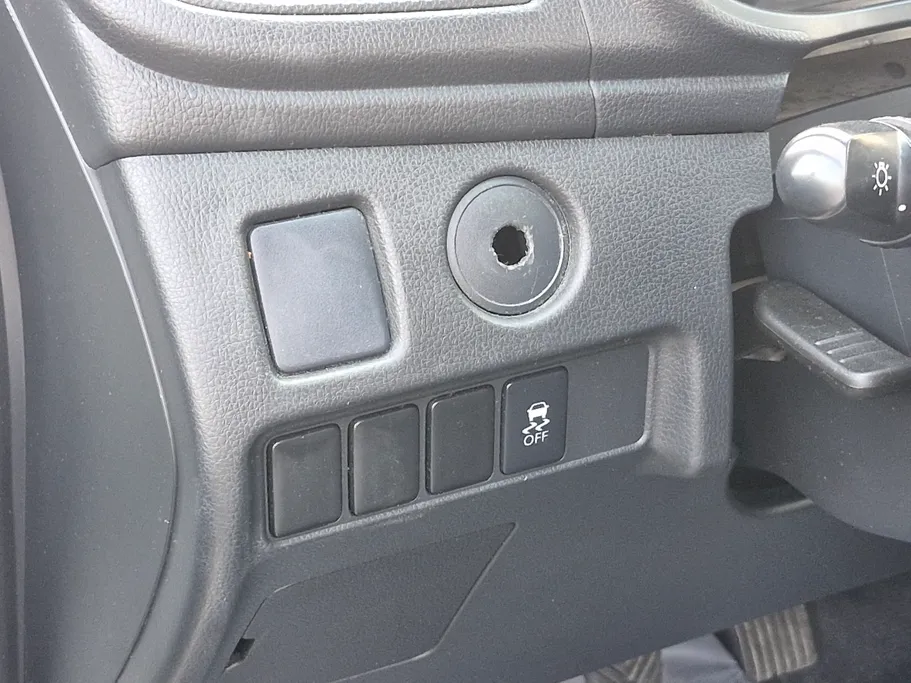 2020 Mitsubishi L200 DC 4x2 