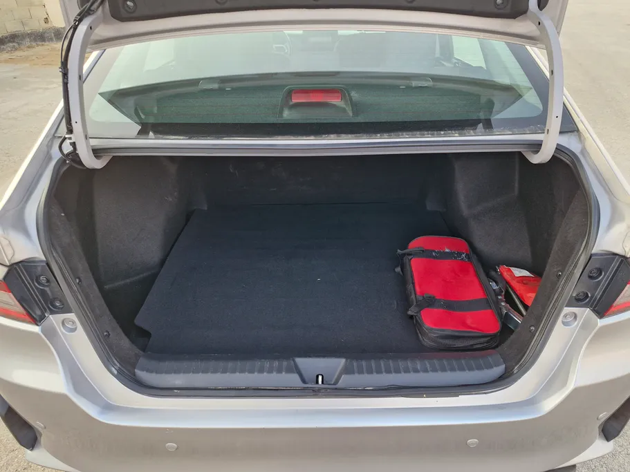 2023 Toyota Yaris  Y 