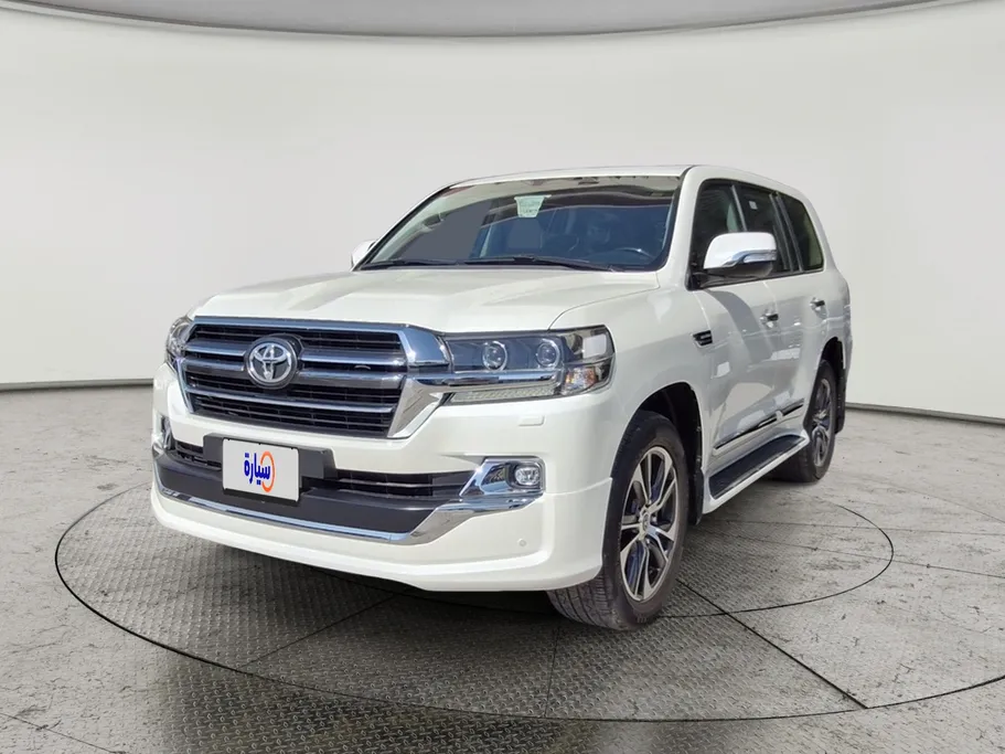 2020 Toyota Land Cruiser Grand Touring 