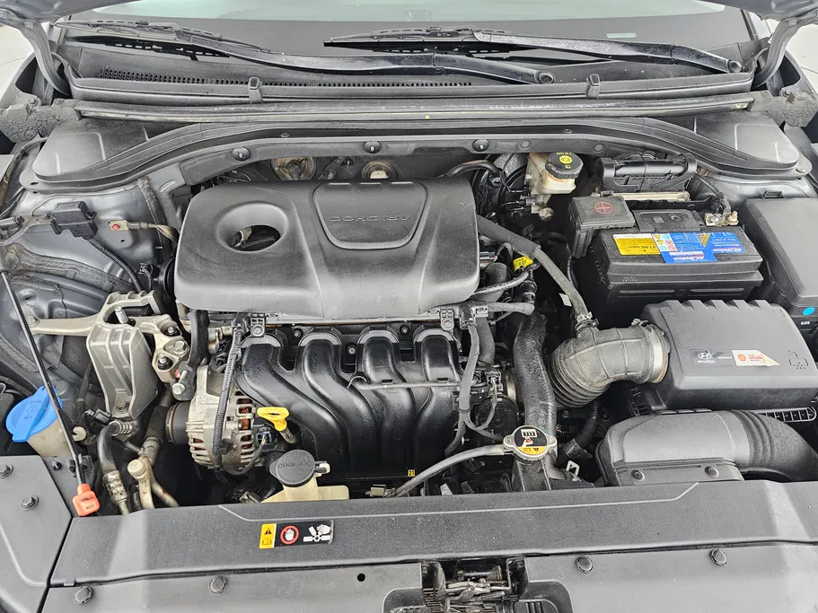 2019 Hyundai Elantra GL 