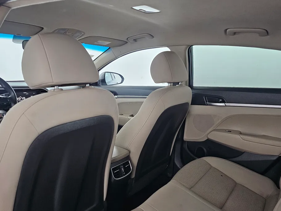 2019 Hyundai Elantra GL 