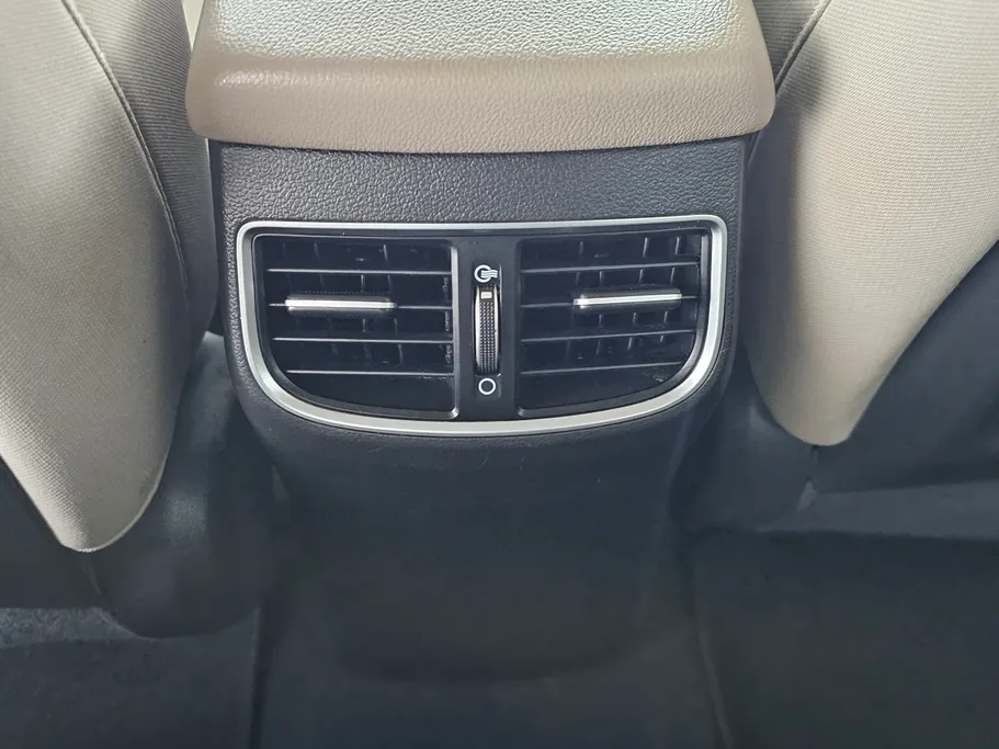 2019 Hyundai Elantra GL 