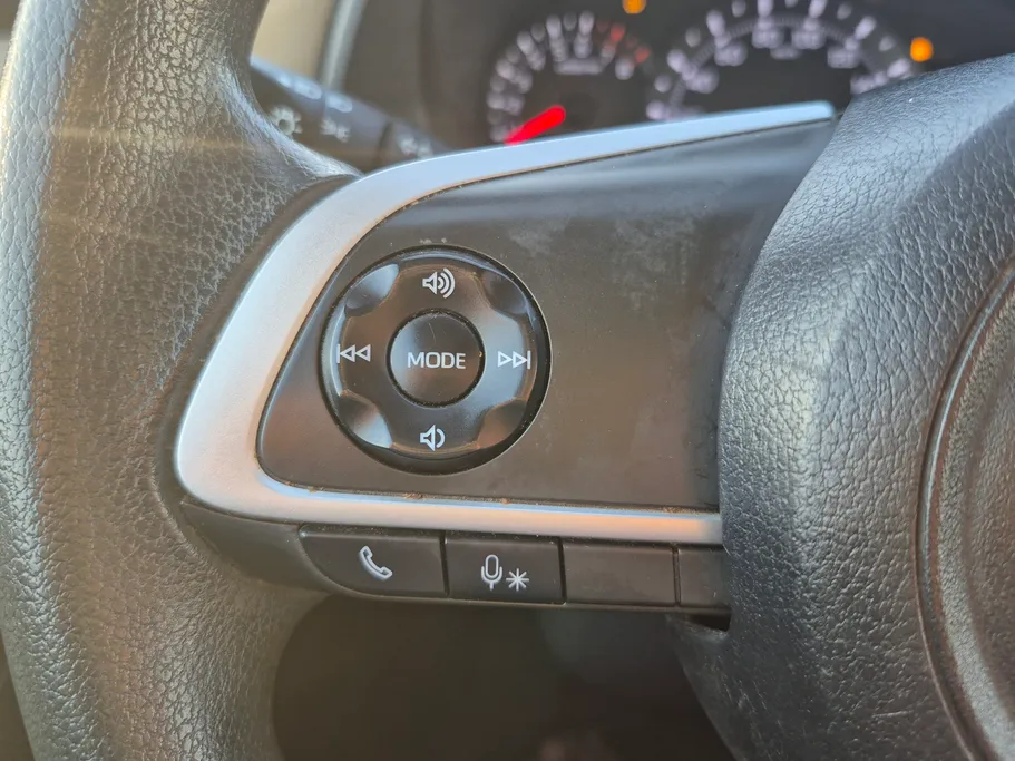 تويوتا يارس Y 2023 