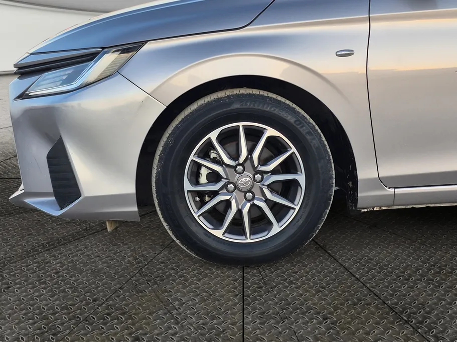 تويوتا يارس Y 2023 