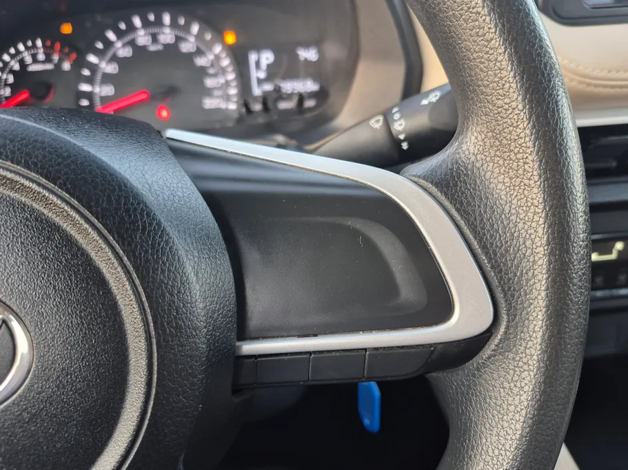 تويوتا يارس Y 2023 