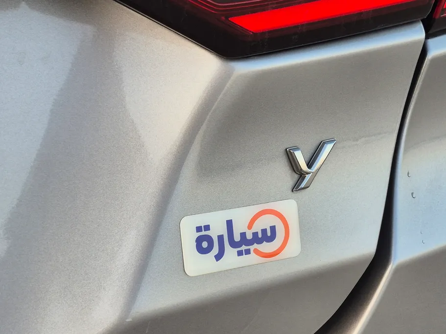 تويوتا يارس Y 2023 