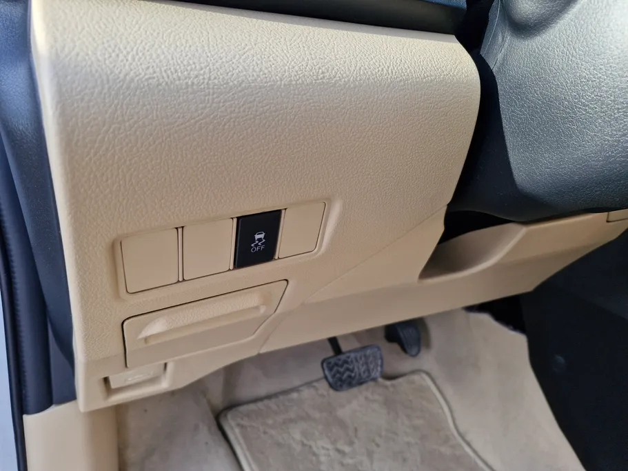 تويوتا يارس Y Plus 2021 