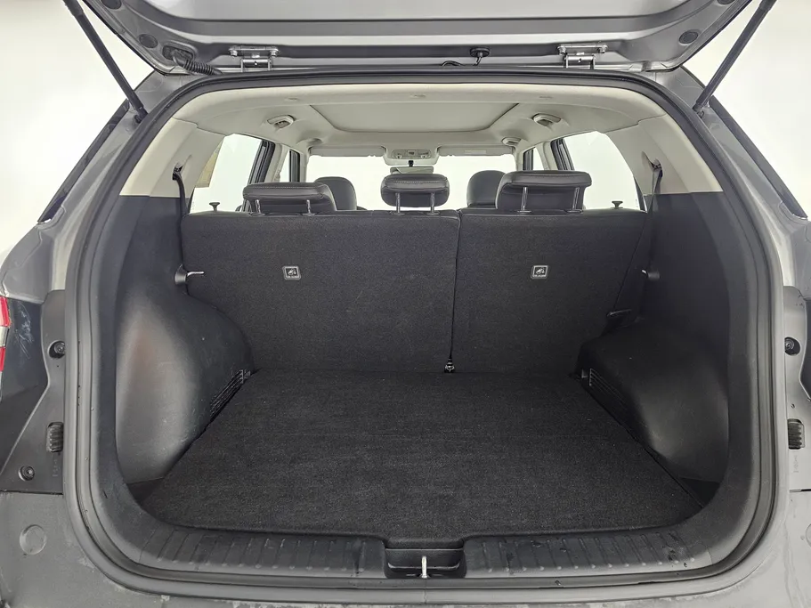 2023 Hyundai Creta Comfort (Two Tone) 