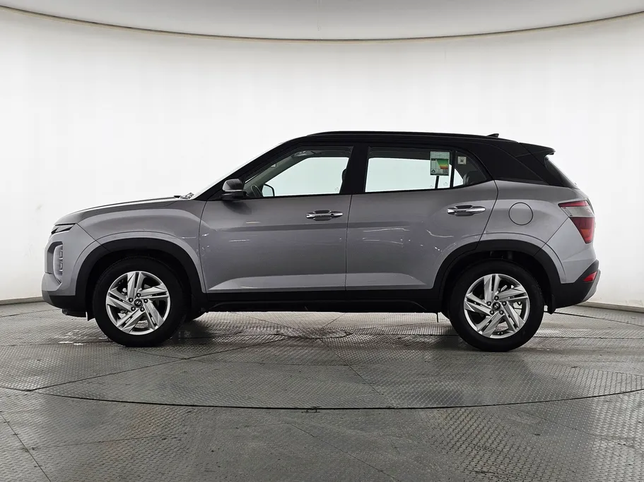 2023 Hyundai Creta Comfort (Two Tone) 