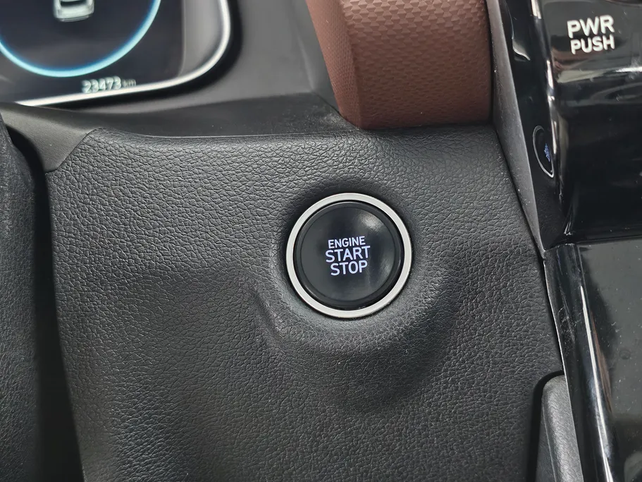 2023 Hyundai Creta Comfort (Two Tone) 