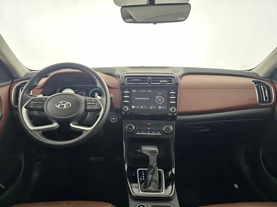 2023 Hyundai Creta Comfort (Two Tone) 