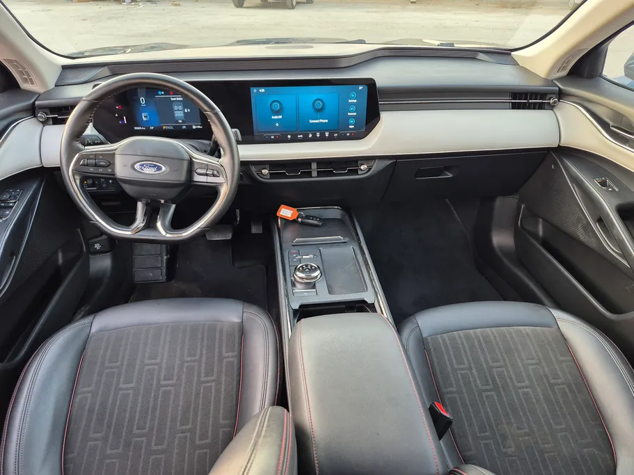 فورد تورس ترند الإصدار الجديد 2023 