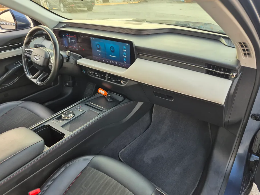 فورد تورس ترند الإصدار الجديد 2023 